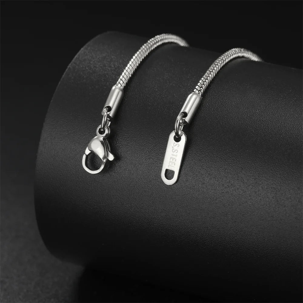 The Boulder Round Snake Chain